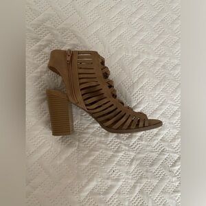 Brown Boho Chunky Heels Size 7.5